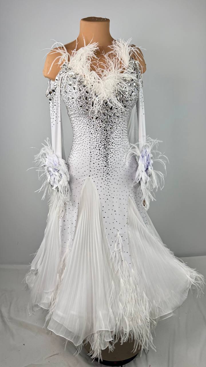 Diamond Swan
