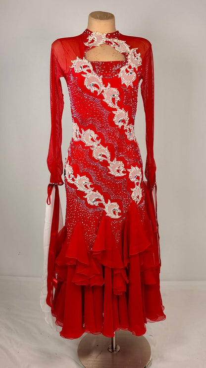 Scarlet Elegance