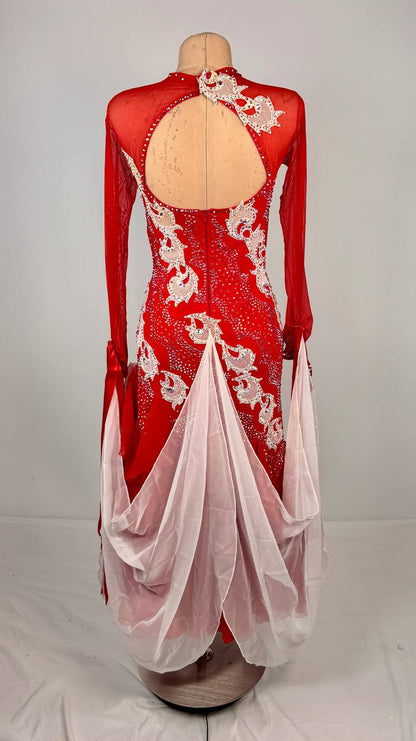 Scarlet Elegance